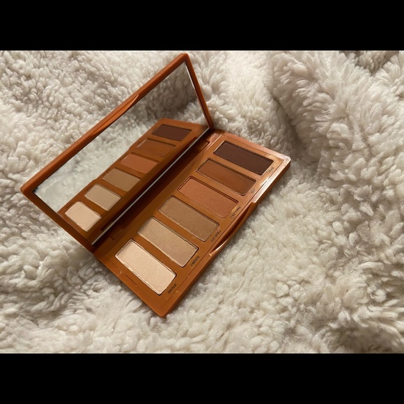 Kat Von D, Kevyn Aucoin, Beauty Blender, Urban Decay, Too Faced, Natasha Denona - Picture 12 of 12